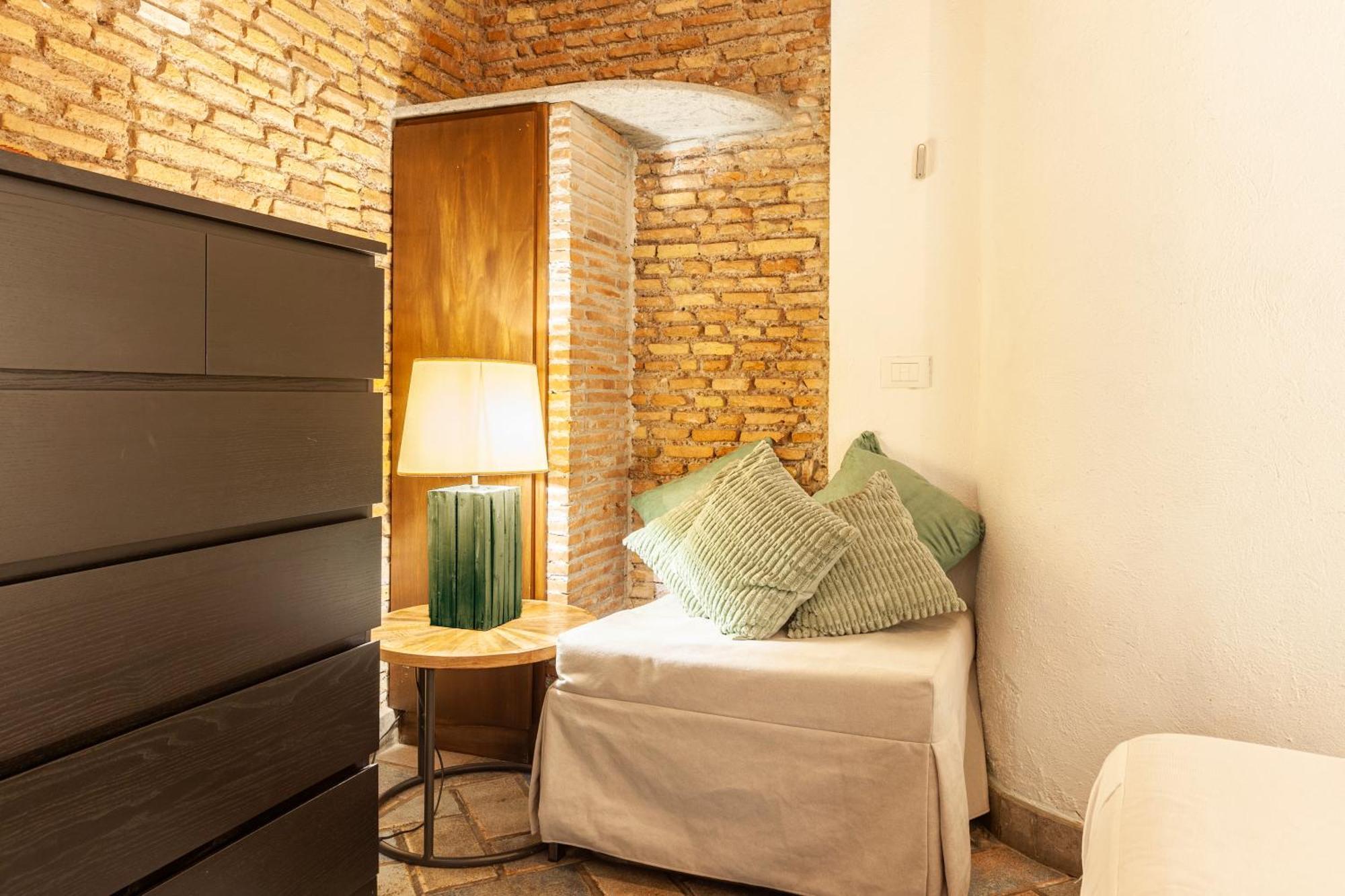 Campo Dei Fiori Nest Apartment Rome Exterior photo